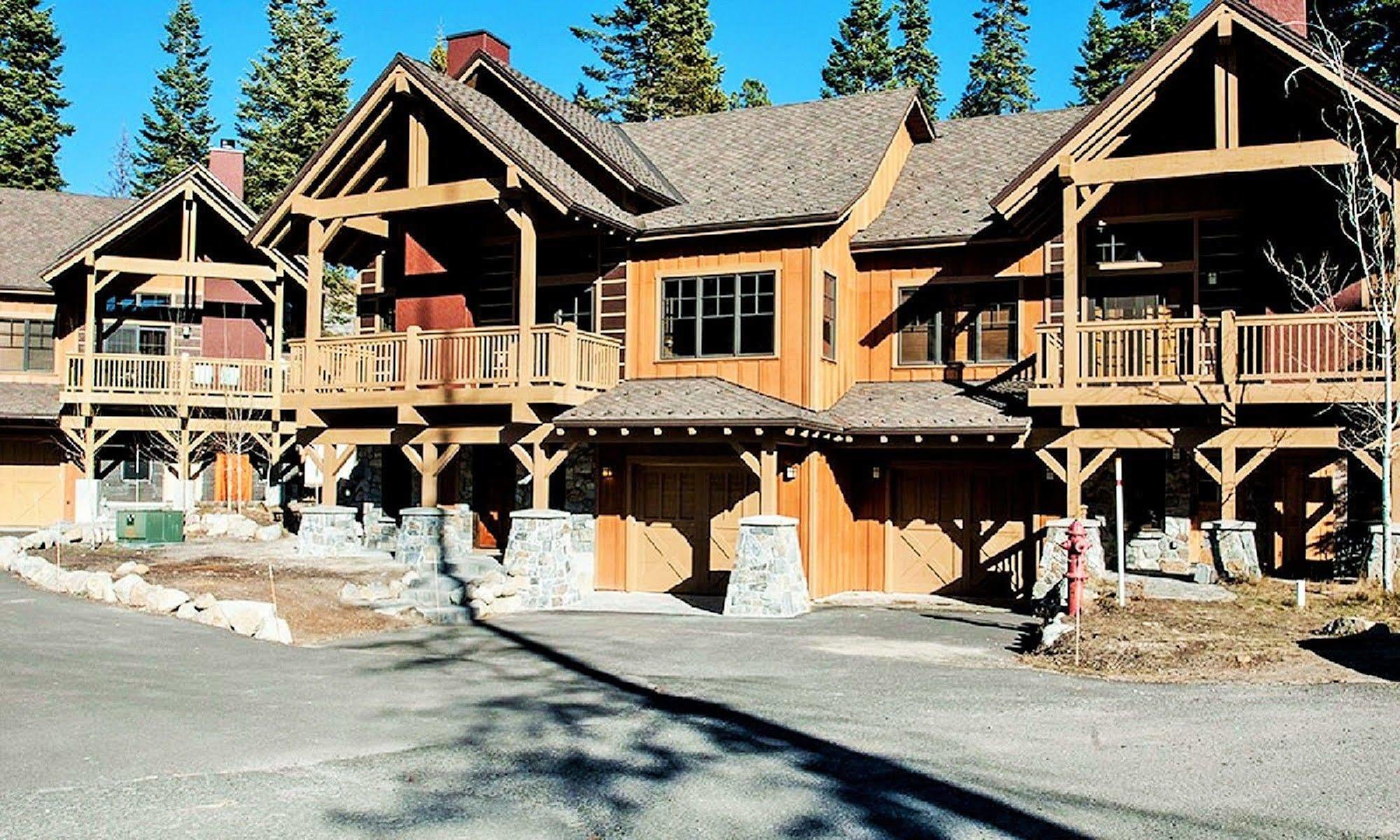 Tamarack Resort Luaran gambar