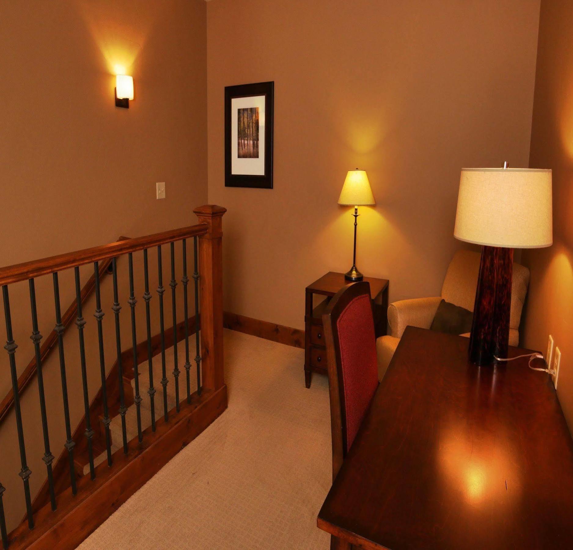 Tamarack Resort Luaran gambar