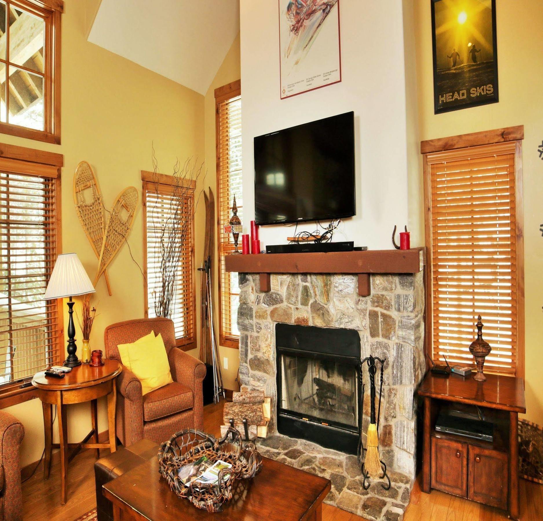 Tamarack Resort Luaran gambar